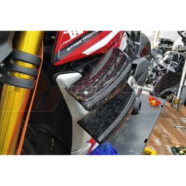 Forged Carbon Fiber Winglets Wings For Ducati Streetfight V4 V4s 100%