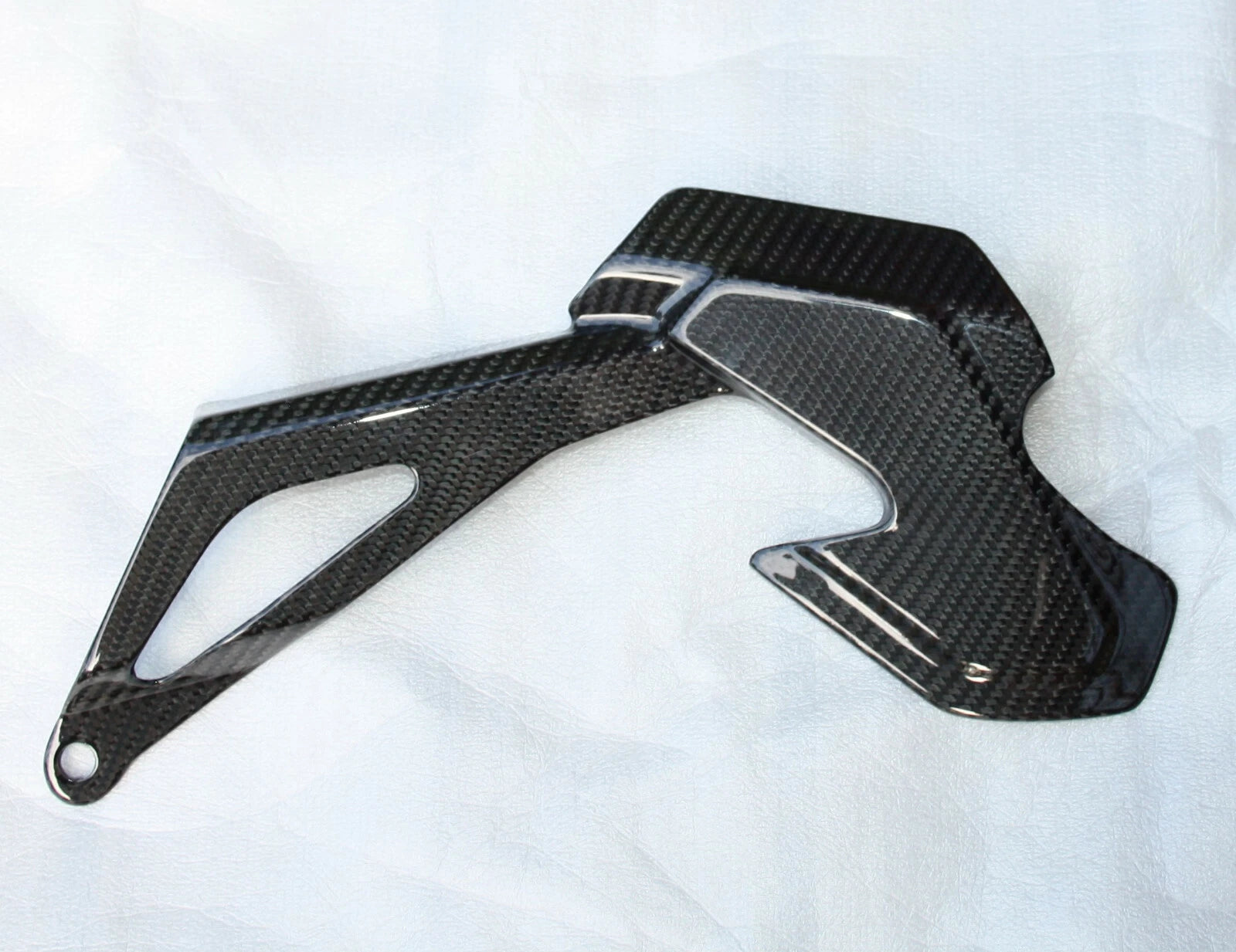 Rear Chain Guard Mud Cover Panel Fairing Cowl For Yamaha MT 10 MT10 FZ 10 2016-2025 R1 R1M 2016+ Full Carbon Fiber 100%